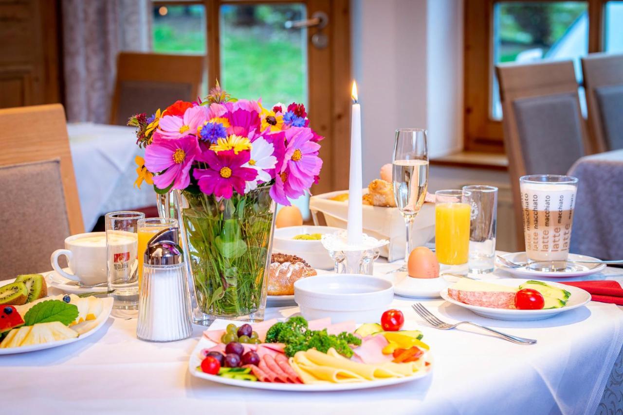 Hotel Schoerhof Зальфельден Экстерьер фото